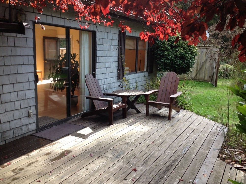 Driftwood Village Cottages Sturdies Bay Экстерьер фото